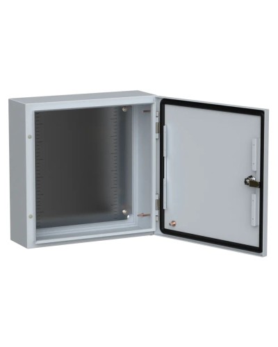 ЩМП-40.40.15 УХЛ1 IP66 400х400х150 TITAN 5 (TI5-10-N-040-040-015-66). Шкаф металлический с монтажной платой. IEK во Владивостоке